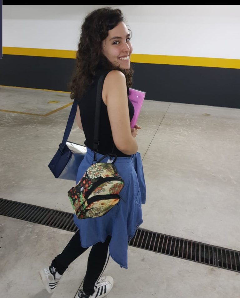 Screenshot_20191117-214318_WhatsApp