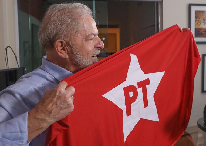 O PT Ressurge e Volta ao Protagonismo com Lula, vencerão o Obscurantismo?